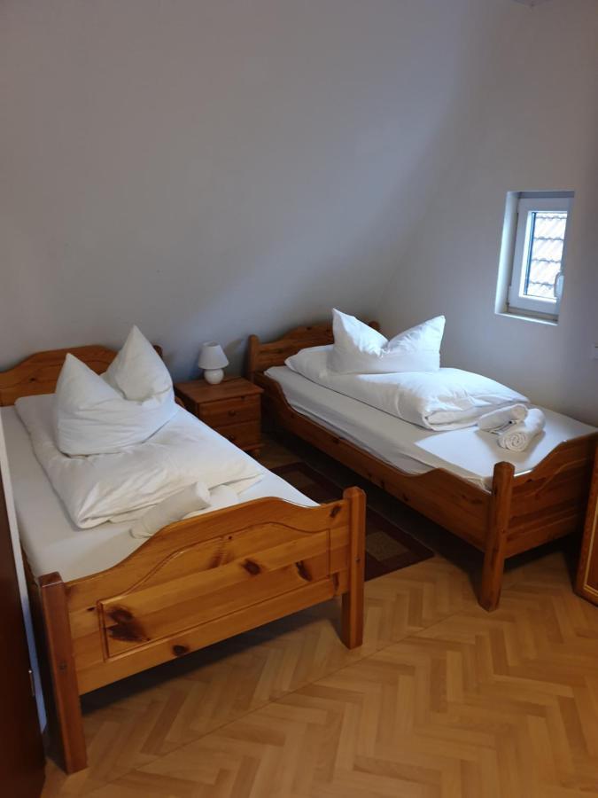 Landgasthof Rose Ξενοδοχείο Ditzingen Εξωτερικό φωτογραφία